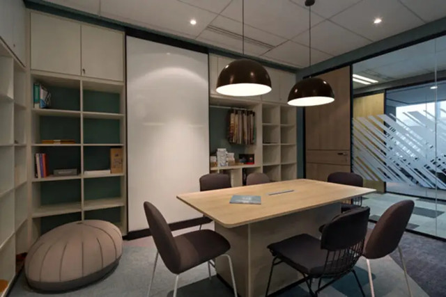 常见4种办公室装修隔断方法