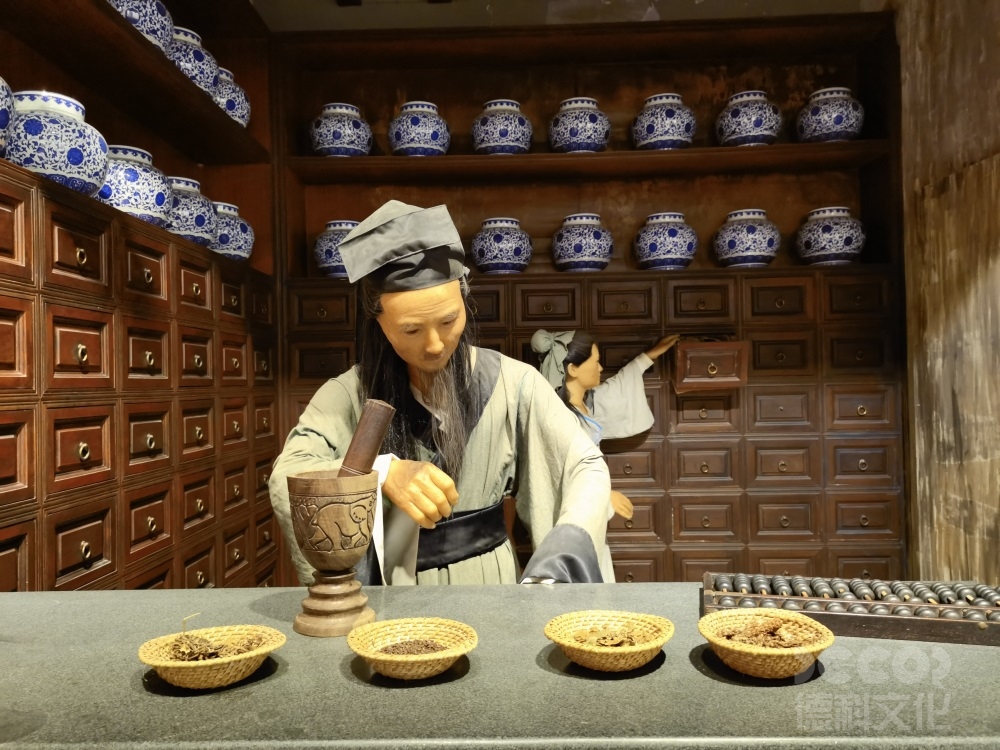 复古文化馆展馆装修如何选择合适的复古风格画框？